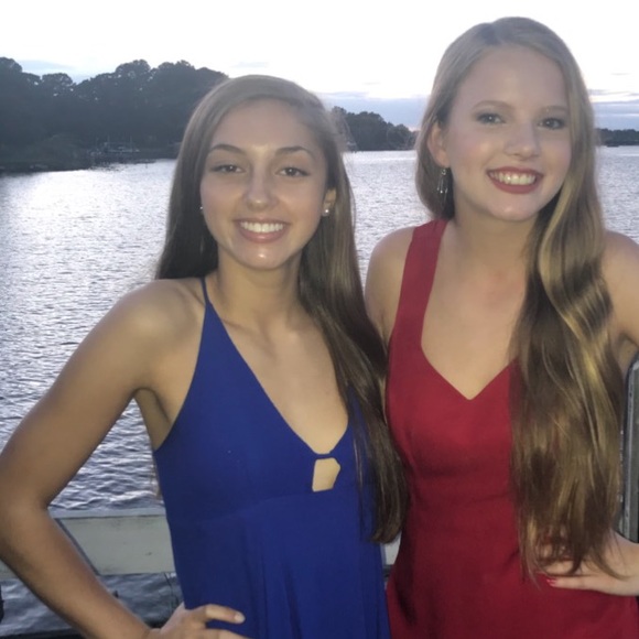 Meet your Posher, Claire - Picture 1 of 1